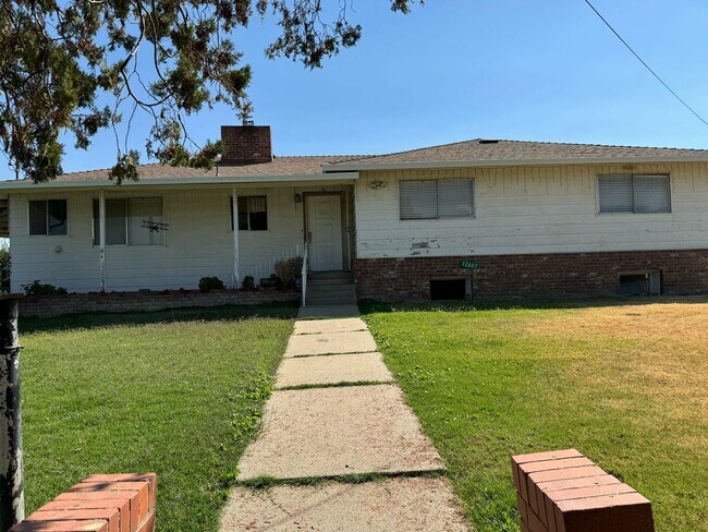 A Must see! Apply to schedule viewing - A Must see!  Apply to schedule viewing