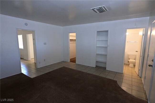 Building Photo - 2200 Marlin Ave