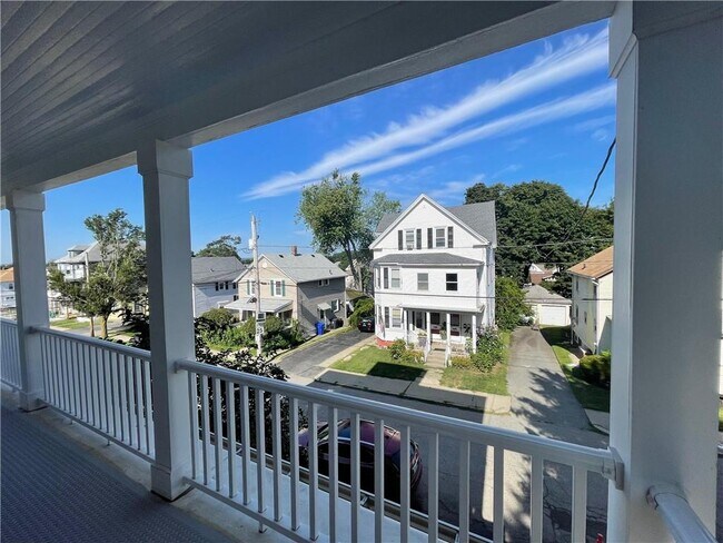 Building Photo - 58 2nd St