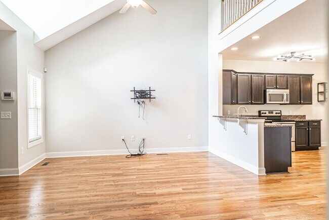 Building Photo - 74 Cypress Cir