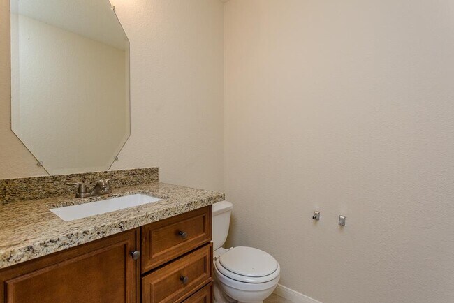 Building Photo - 8438 Resada Park Ln