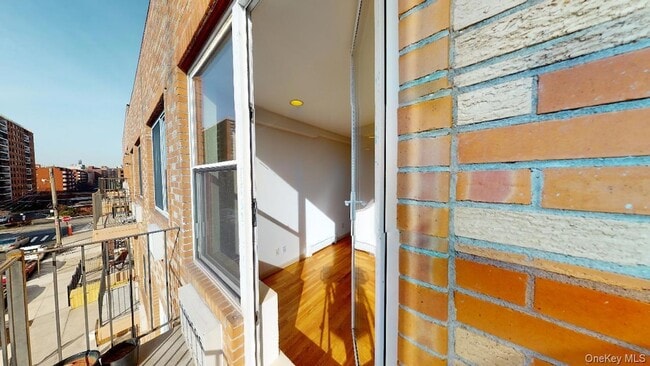 Building Photo - 67-09 Austin St