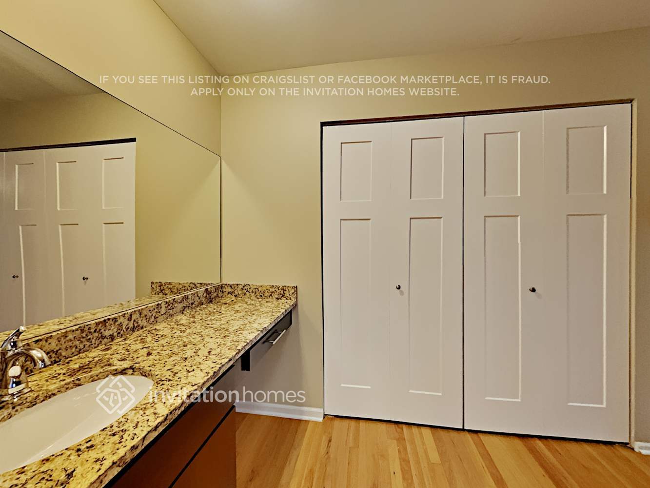 Building Photo - 415 Sussex Ct