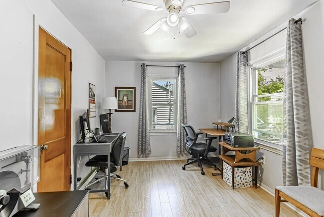 Bedroom 2 - 740 Southern Ave