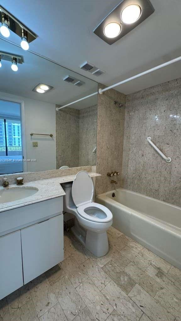 Building Photo - 11113 Biscayne Blvd