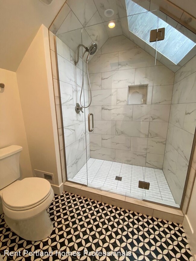 Building Photo - 3 br, 2 bath House - 3106 SW Maricara Street