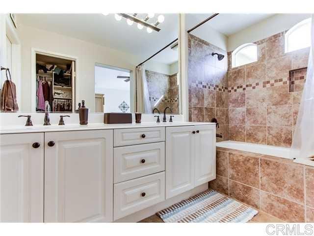 Building Photo - 3618 Ruette De Ville