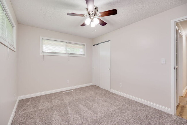 Building Photo - 5224 Mystic Dr