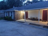 Building Photo - 3143 Old Missouri Rd