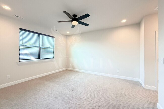 Building Photo - 219 Wood Orchid Ln