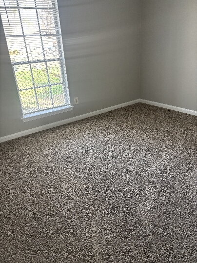 Building Photo - "3-Bedroom Home on Breckenwood Drive"