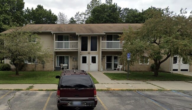 Building Photo - 125 W Harrington Rd