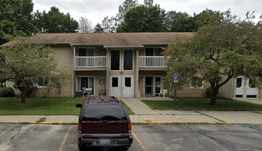 Building Photo - 125 W Harrington Rd