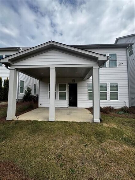 Building Photo - 1255 Westshore Dr