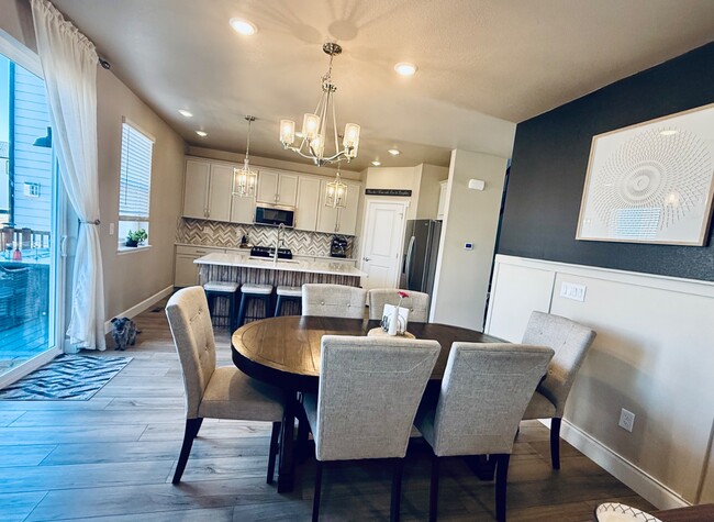 Building Photo - Nearly-New 4-Bed in Terrain with Deck, Office, and Resort-Style Amenities