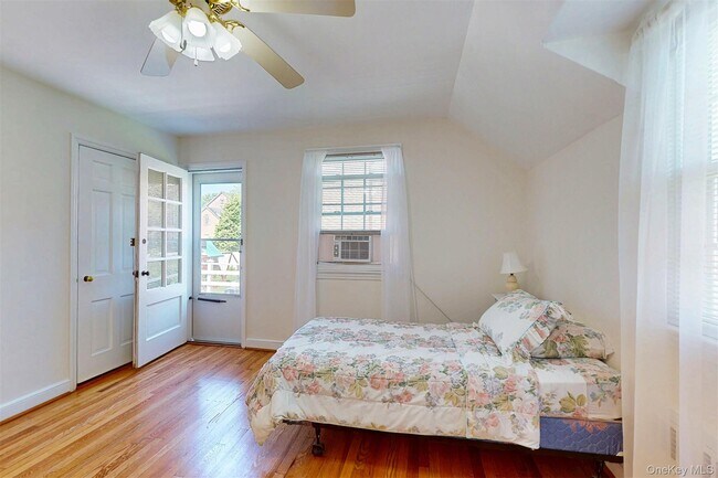 Building Photo - 32 Biltmore Ave