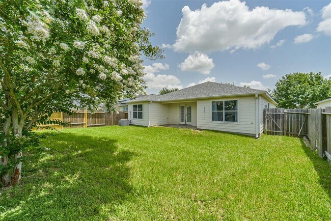 Building Photo - 7114 Sunrise Hill Ln