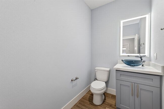 Building Photo - 10021 Alfred Ln