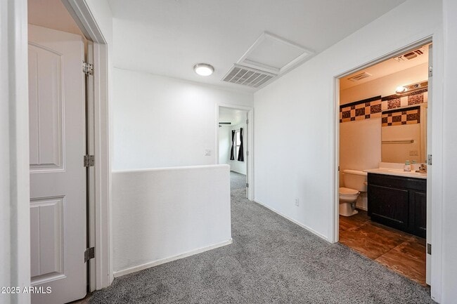 Building Photo - 4726 W Fremont Rd.