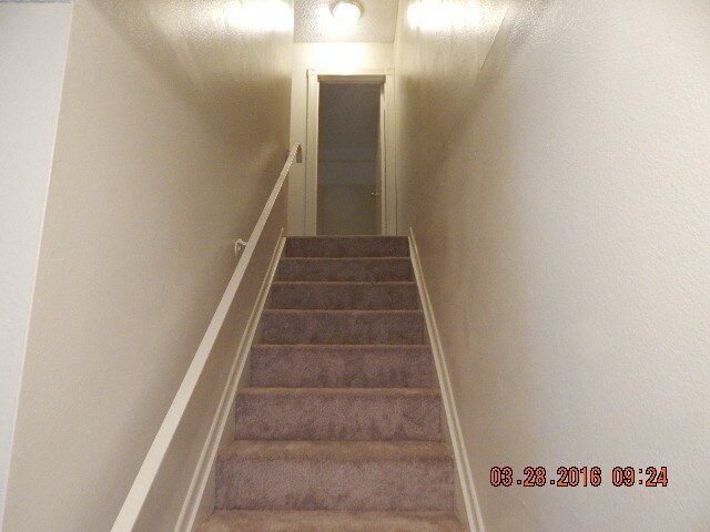 Building Photo - 3451 Columbia Ave