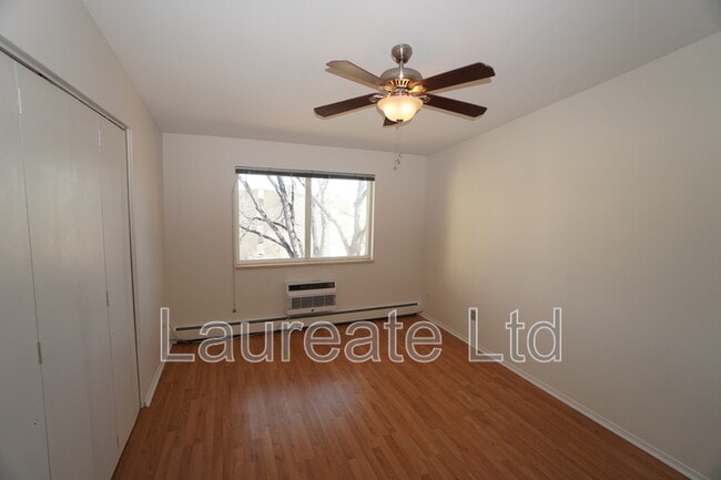 Building Photo - 9380 Center Ave