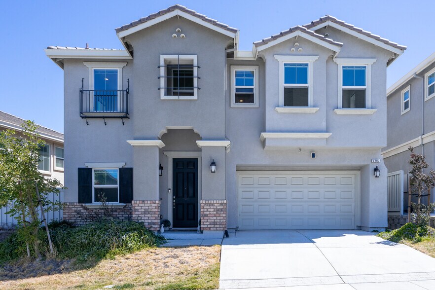 Primary Photo - 2797 Rio Seco Dr