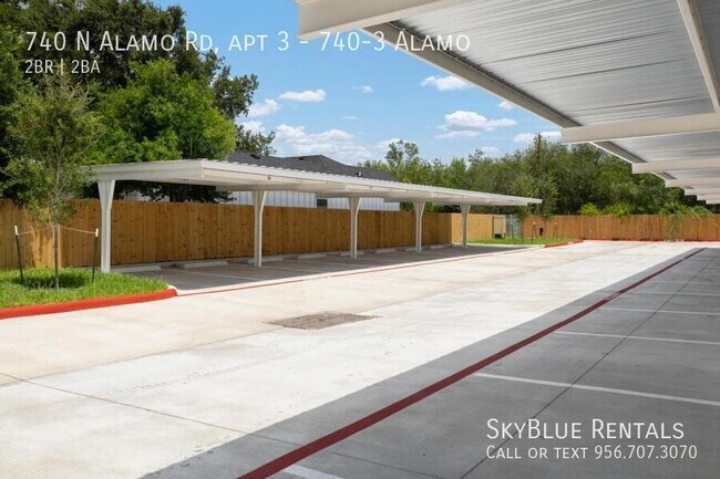 Building Photo - 740 N Alamo Rd