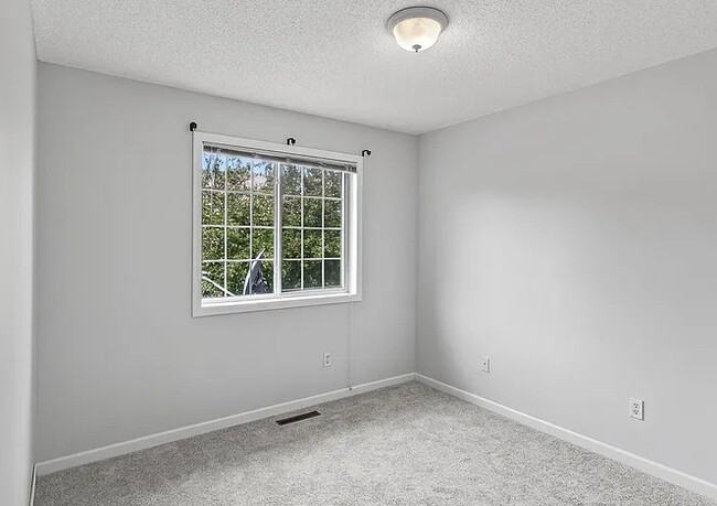 Building Photo - 14091 Alabama Ave S