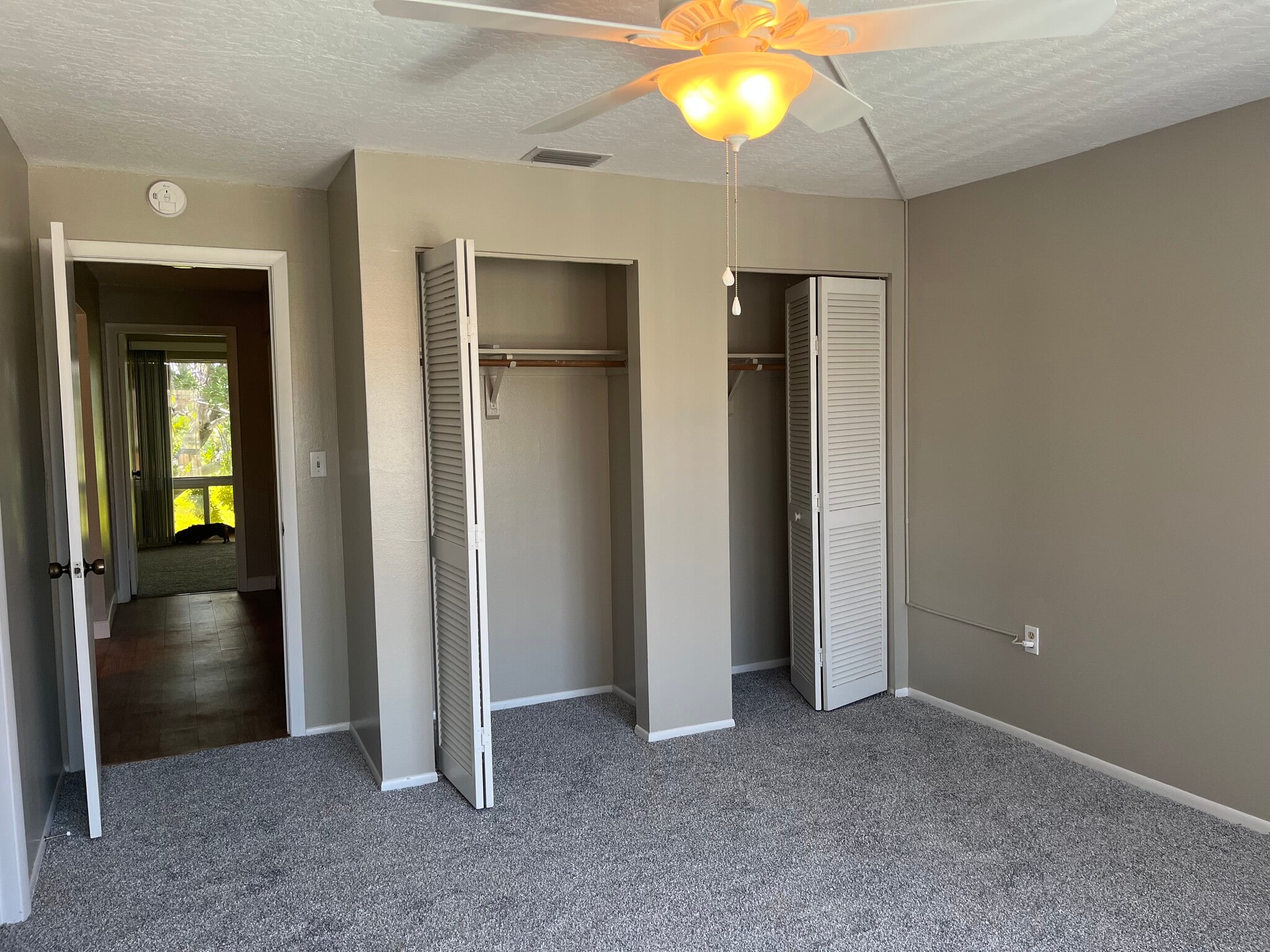 Building Photo - 2504 Bogey Ln