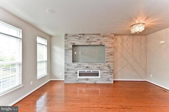 Building Photo - 8315 Gibbs Way