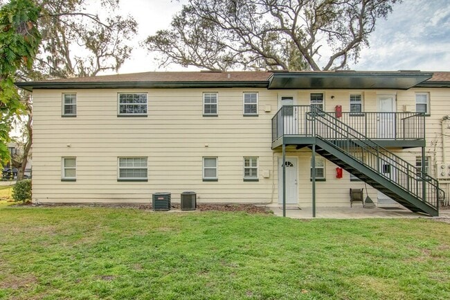 Building Photo - 520 Gamewell Ave