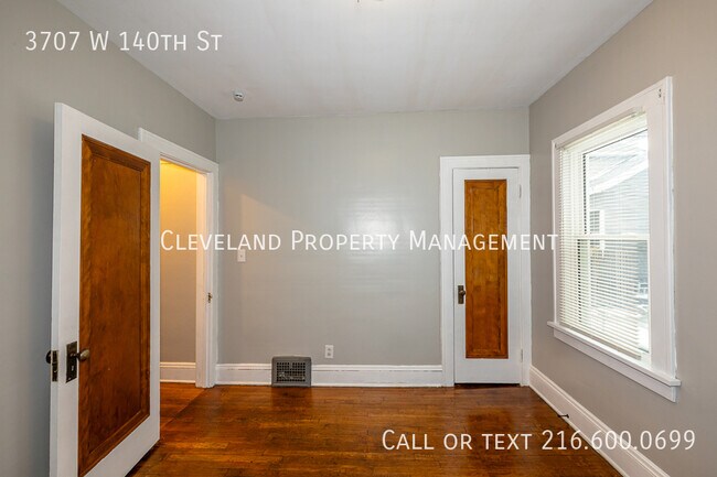 Building Photo - 3707 W 140th St