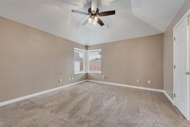 Building Photo - 4958 Briar Oaks Ln