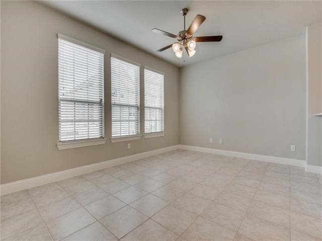 Building Photo - 4629 Piedras Lanzar Dr