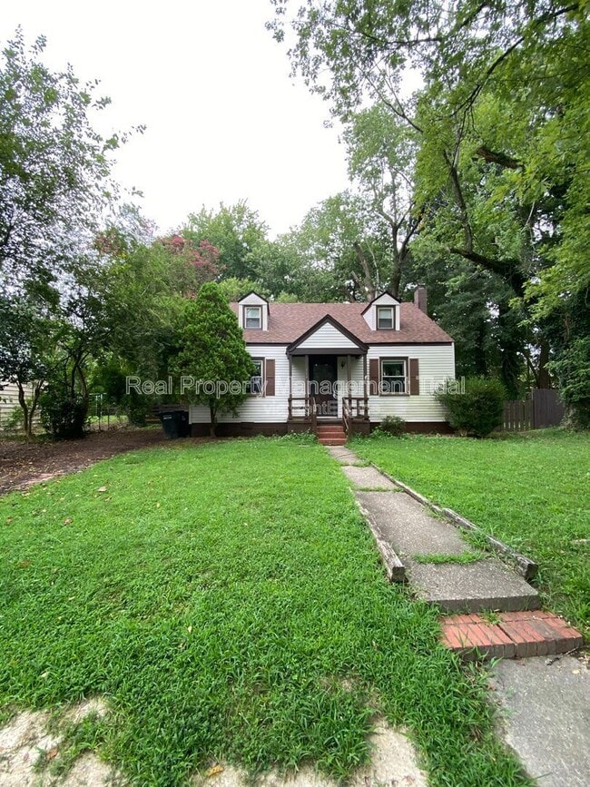 Primary Photo - 117 Semple Rd