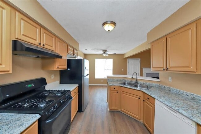 Building Photo - 1260 Crestridge Ln