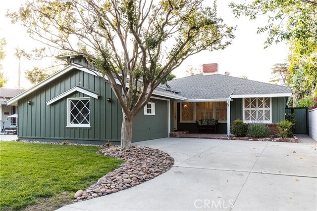 Primary Photo - 13139 Valleyheart Dr