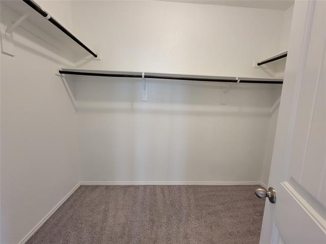 Building Photo - 4725 Redbud Dr