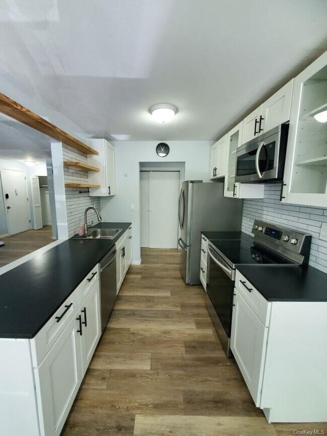 Building Photo - 166 Sierra Vista Ln