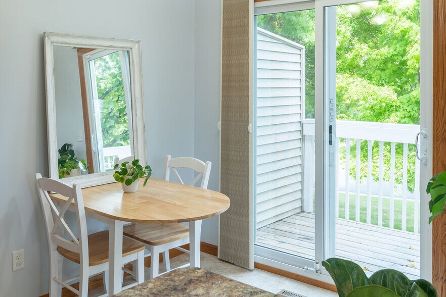 Dining Room - 3535 156th St W