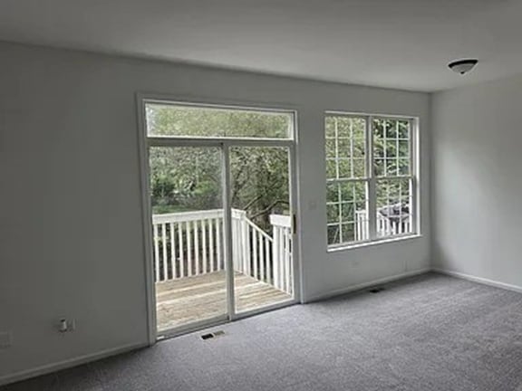 Building Photo - 2909 White Thorn Cir