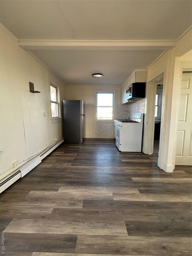 Building Photo - 25 Auburn Ave