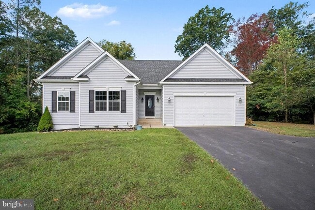 Building Photo - 8052 Buckthorne Run