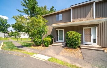 Building Photo - 154 Brittany Farms Rd