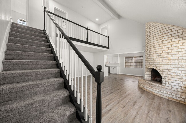 Building Photo - 2907 Boulder Creek Dr