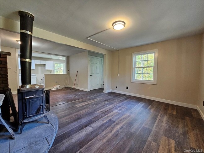 Building Photo - 2826 US-209