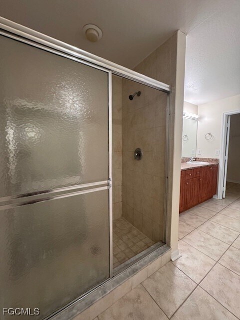 Building Photo - 1118 Copley St E