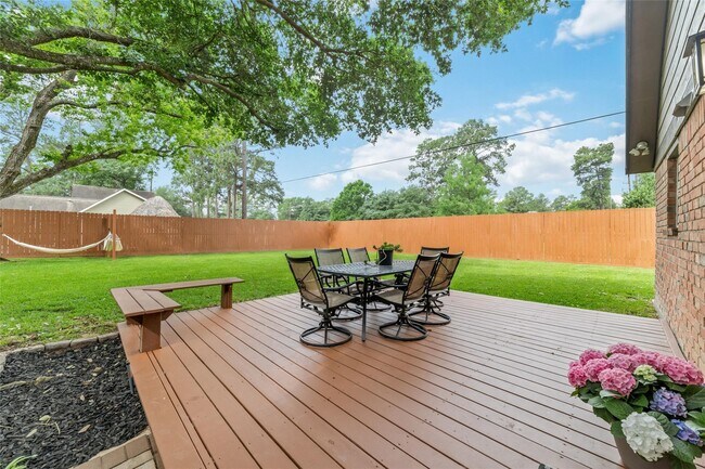 Building Photo - 13019 Lentando Dr