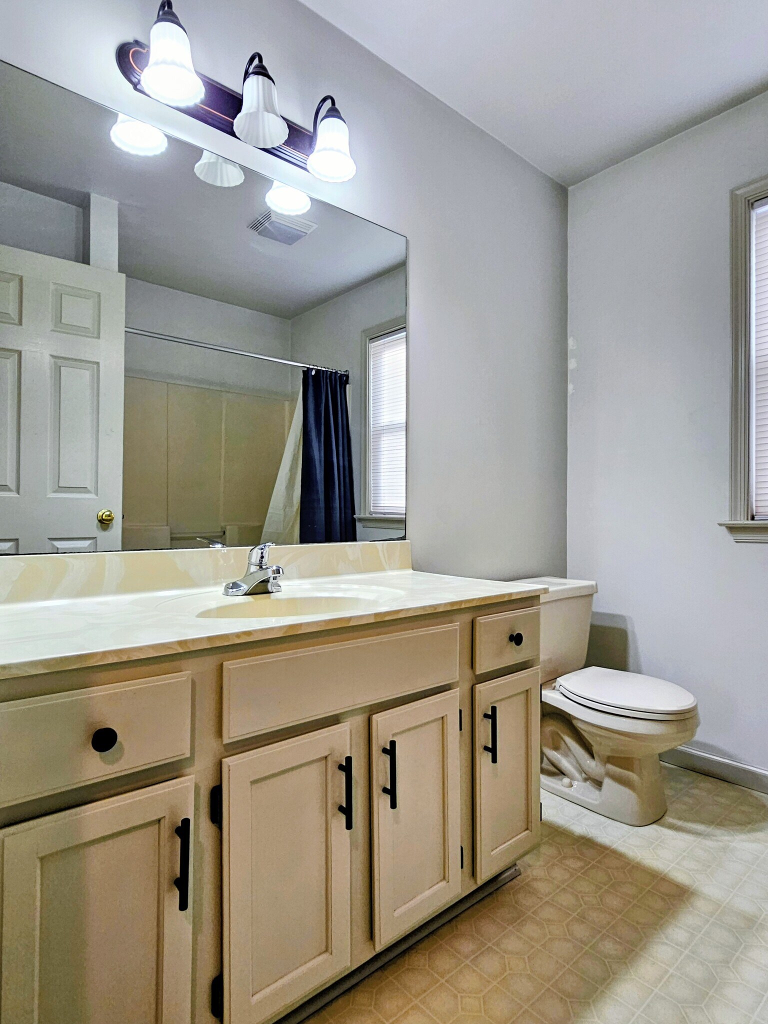 Building Photo - 66 Muddy Creek Church Rd