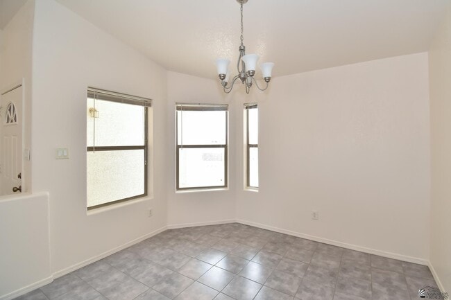 Building Photo - 10254 E 38th St
